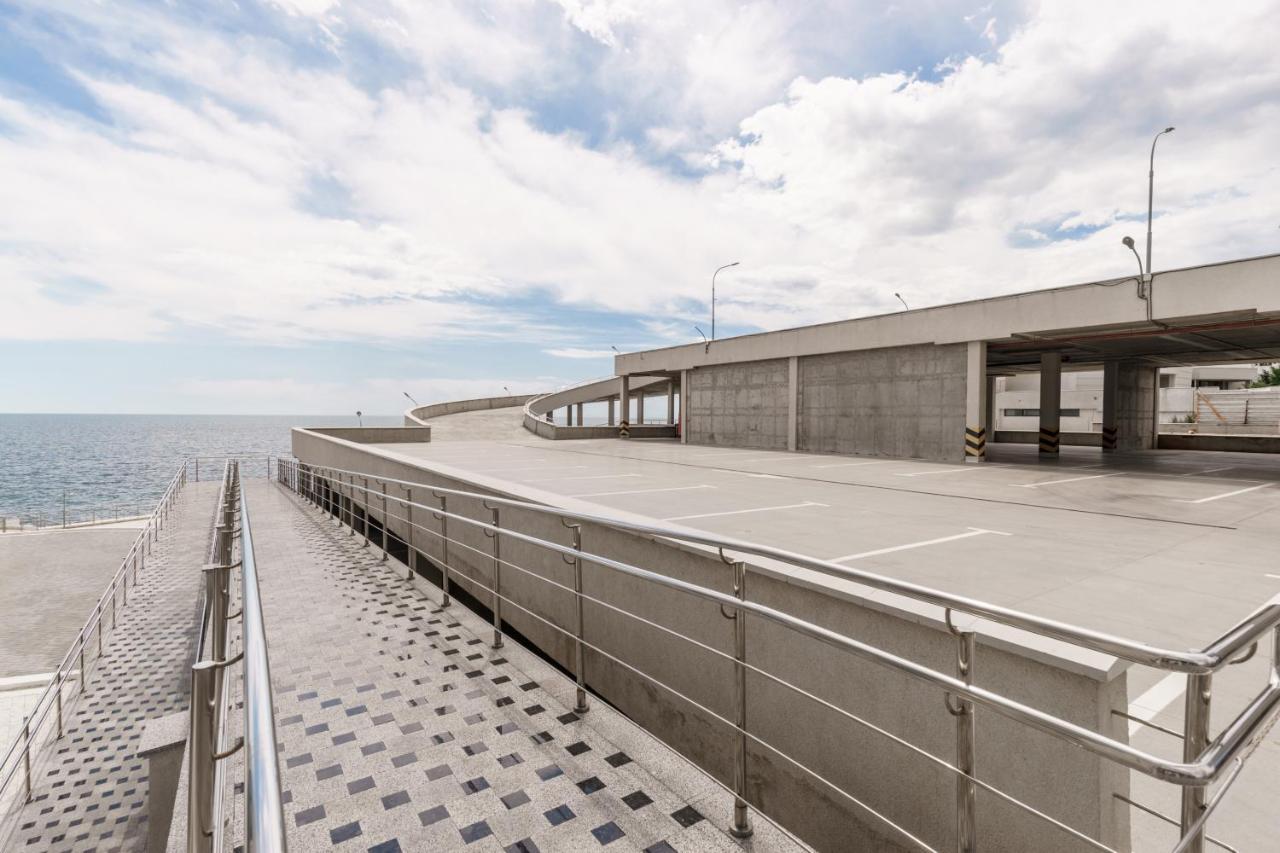 Sea Symphony 2-Bedrooms Apartment Odessa Esterno foto